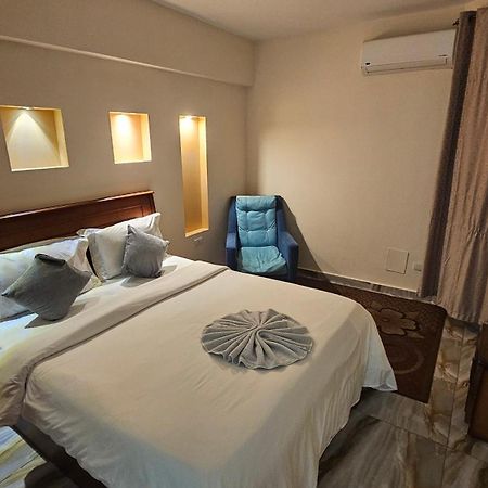Midpoint Sea View - Families Only Apartment Alexandria Ngoại thất bức ảnh
