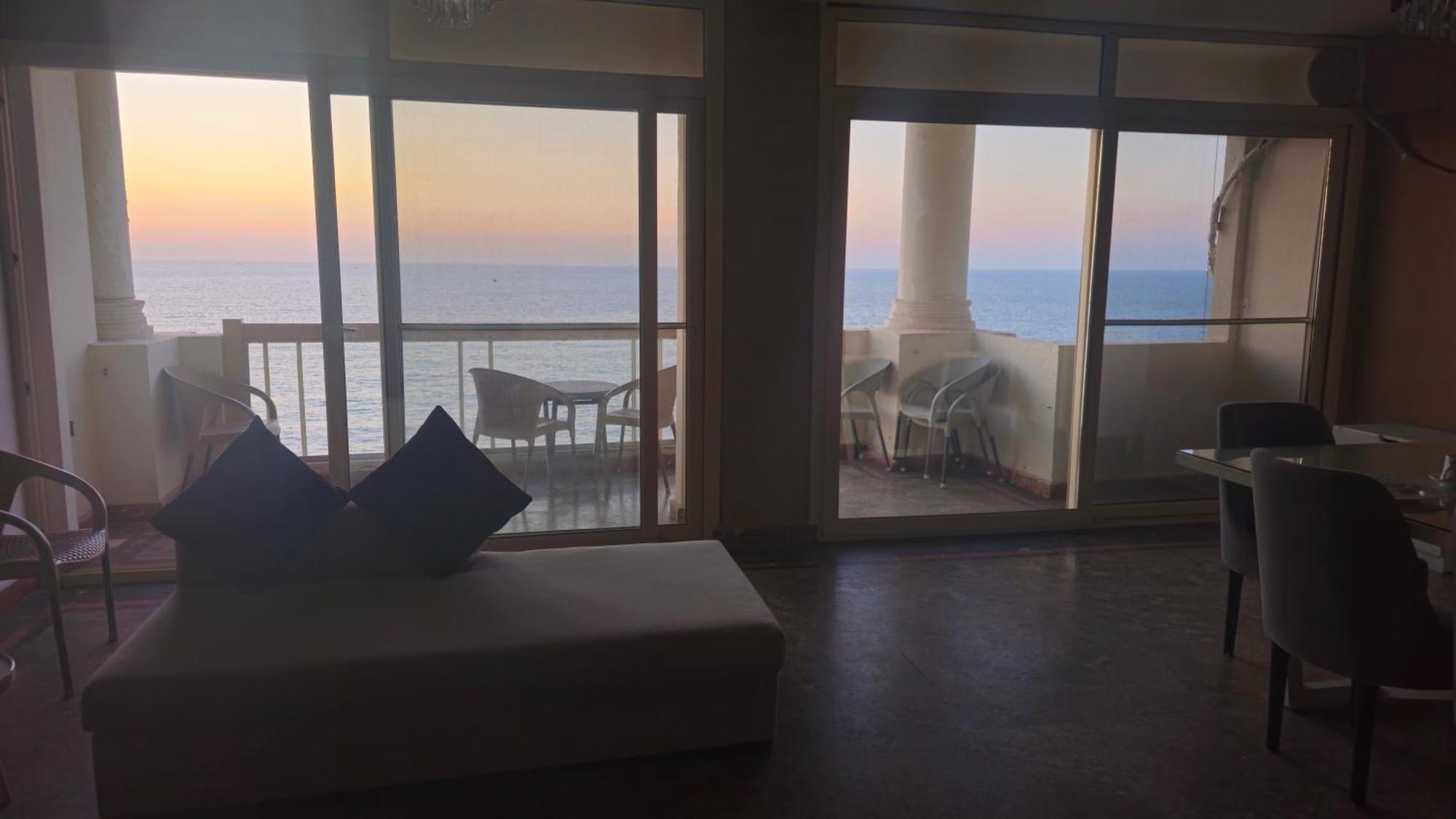 Midpoint Sea View - Families Only Apartment Alexandria Ngoại thất bức ảnh